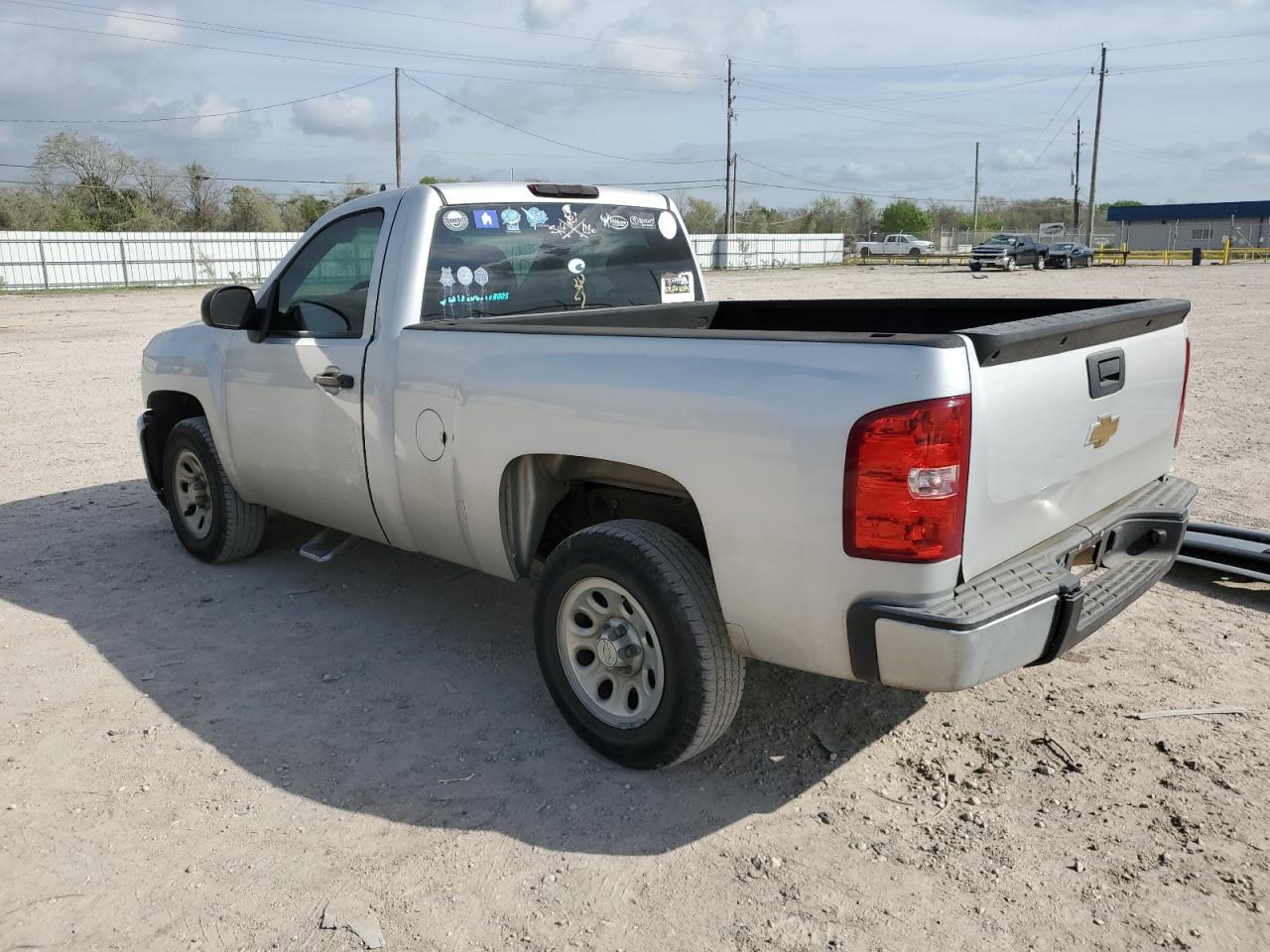 Photo 1 VIN: 1GCNCPEX6BZ260932 - CHEVROLET SILVERADO 