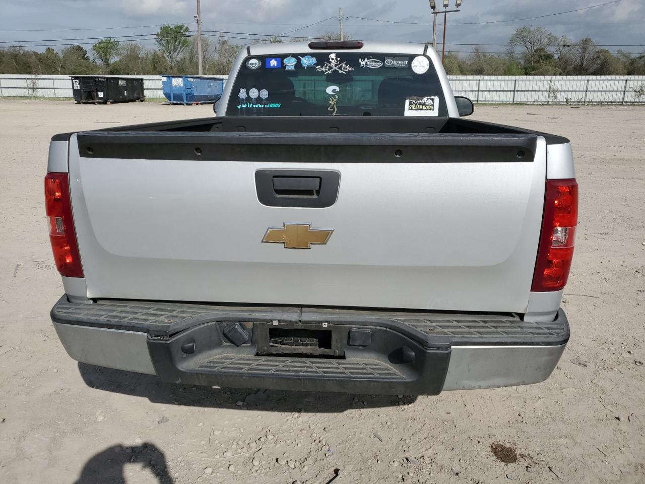 Photo 5 VIN: 1GCNCPEX6BZ260932 - CHEVROLET SILVERADO 