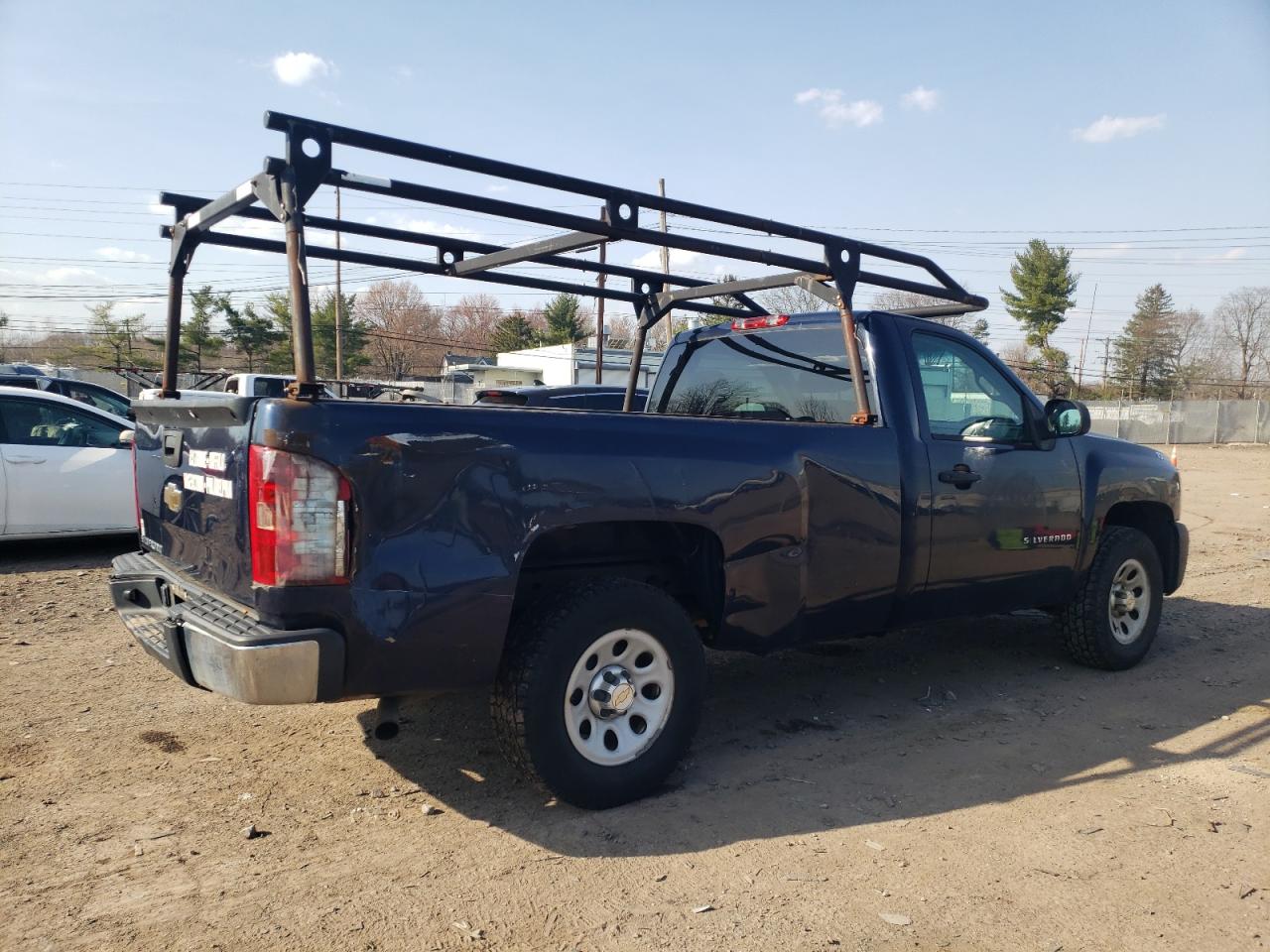 Photo 2 VIN: 1GCNCPEX7BZ454756 - CHEVROLET SILVERADO 