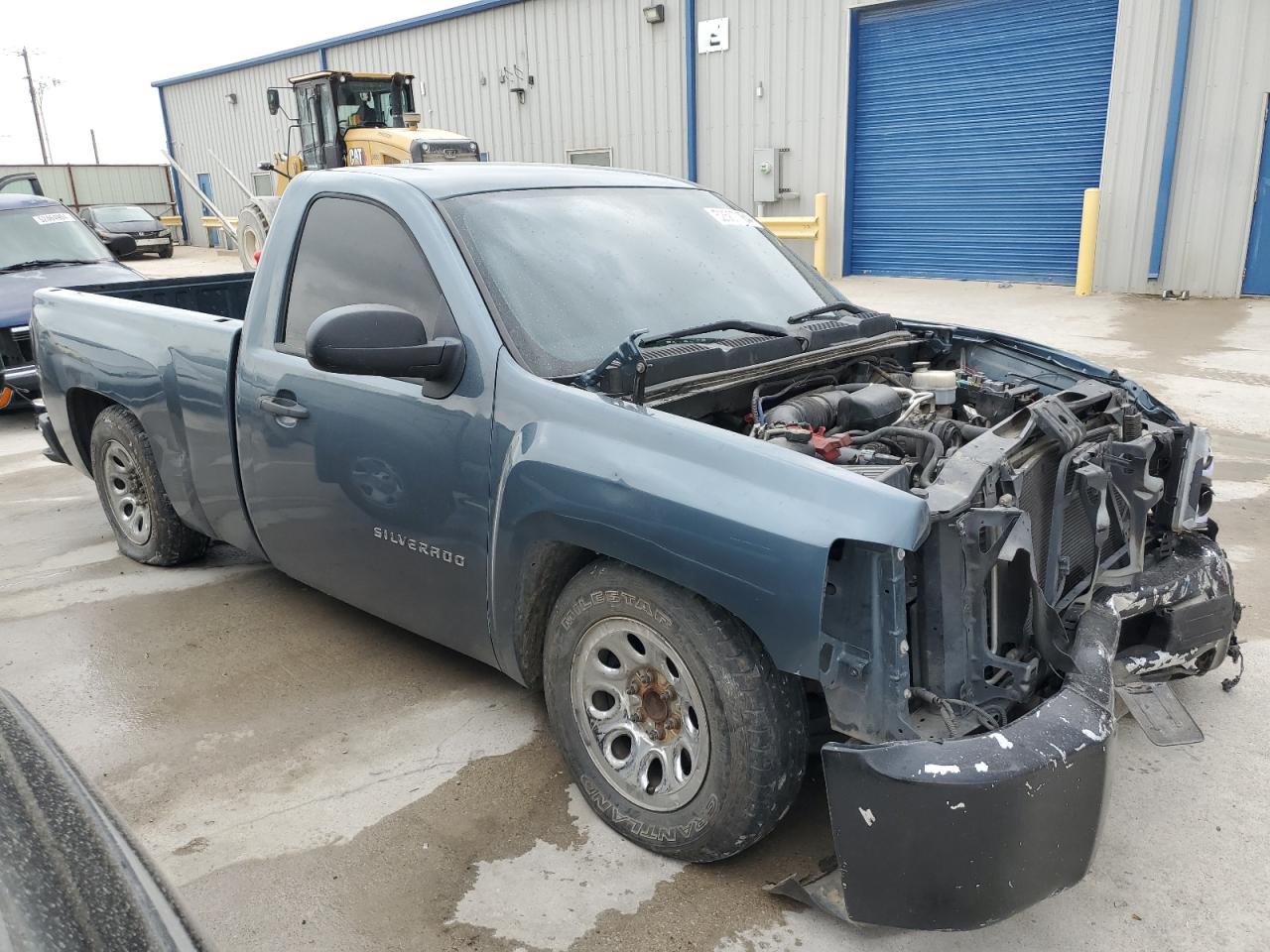 Photo 3 VIN: 1GCNCPEX8BZ456158 - CHEVROLET SILVERADO 