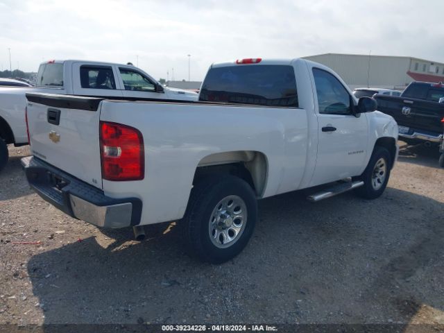 Photo 3 VIN: 1GCNCPEX8BZ465135 - CHEVROLET SILVERADO 1500 