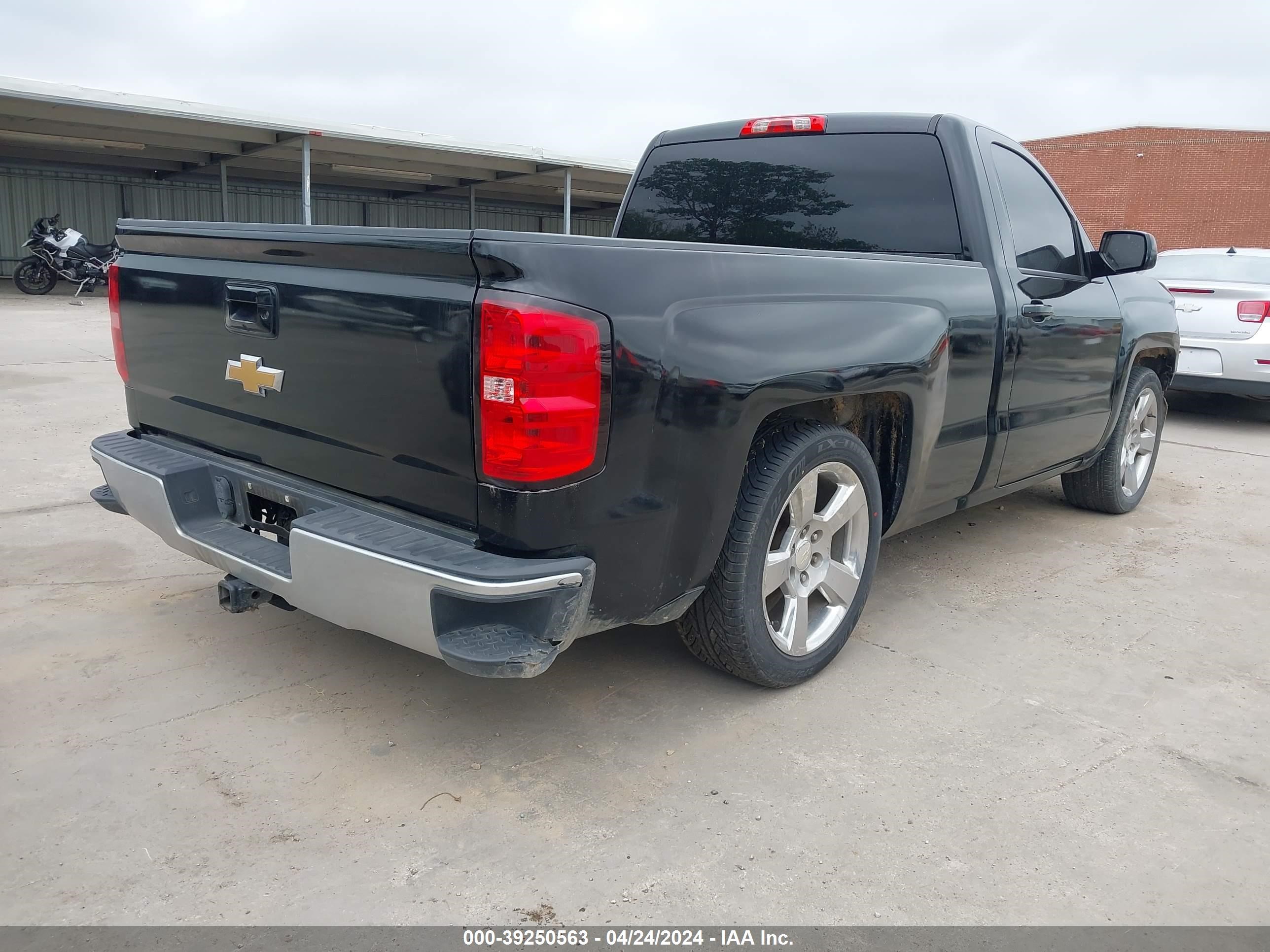 Photo 3 VIN: 1GCNCREC4EZ156503 - CHEVROLET SILVERADO 