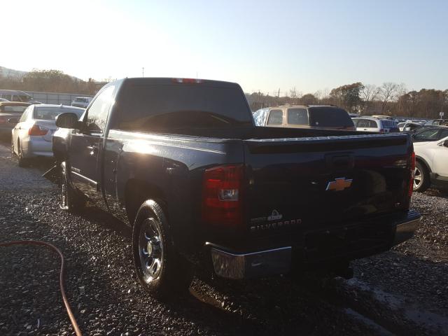 Photo 2 VIN: 1GCNCSE0XBZ209763 - CHEVROLET SILVERADO 