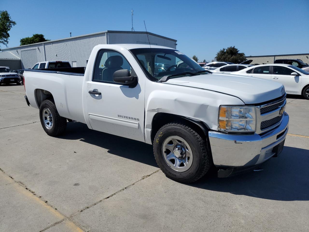 Photo 3 VIN: 1GCNCSEA1CZ123462 - CHEVROLET SILVERADO 