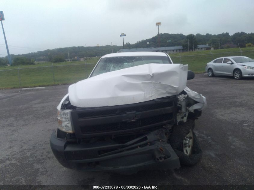 Photo 11 VIN: 1GCNKPE00CZ229781 - CHEVROLET SILVERADO 