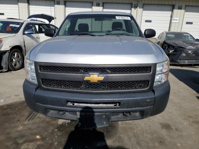 Photo 4 VIN: 1GCNKPE00CZ323885 - CHEVROLET SILVERADO 