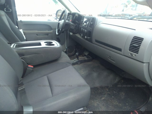 Photo 4 VIN: 1GCNKPE01CZ256858 - CHEVROLET SILVERADO 1500 