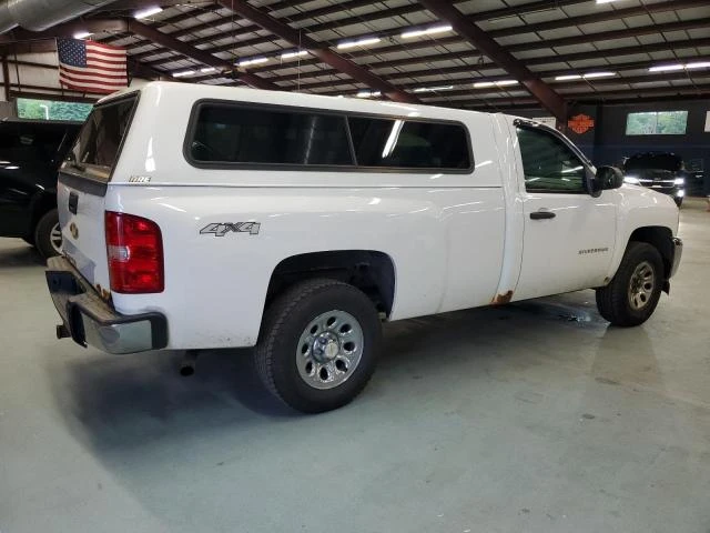 Photo 2 VIN: 1GCNKPE01DZ224400 - CHEVROLET SILVERADO 