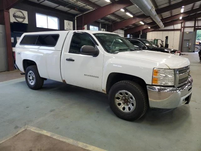 Photo 3 VIN: 1GCNKPE01DZ224400 - CHEVROLET SILVERADO 