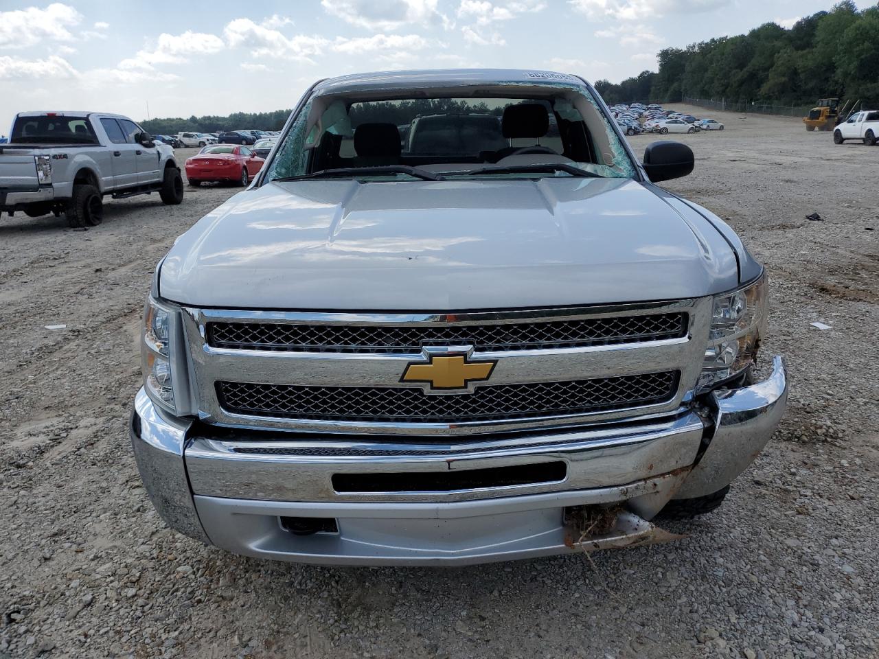 Photo 4 VIN: 1GCNKPEA6CZ136613 - CHEVROLET SILVERADO 