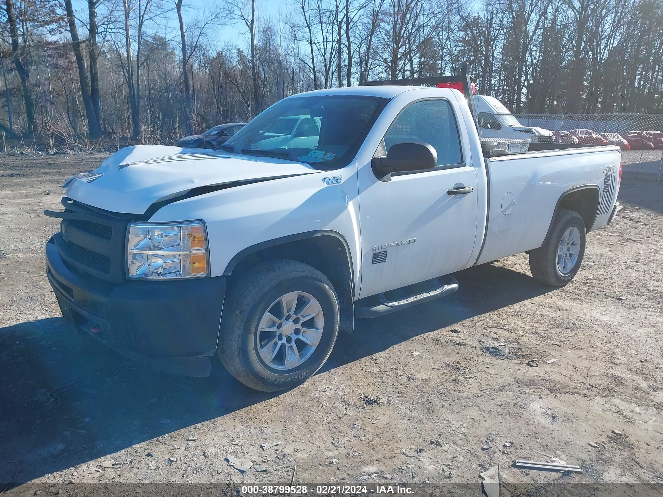 Photo 1 VIN: 1GCNKPEA7CZ228913 - CHEVROLET SILVERADO 