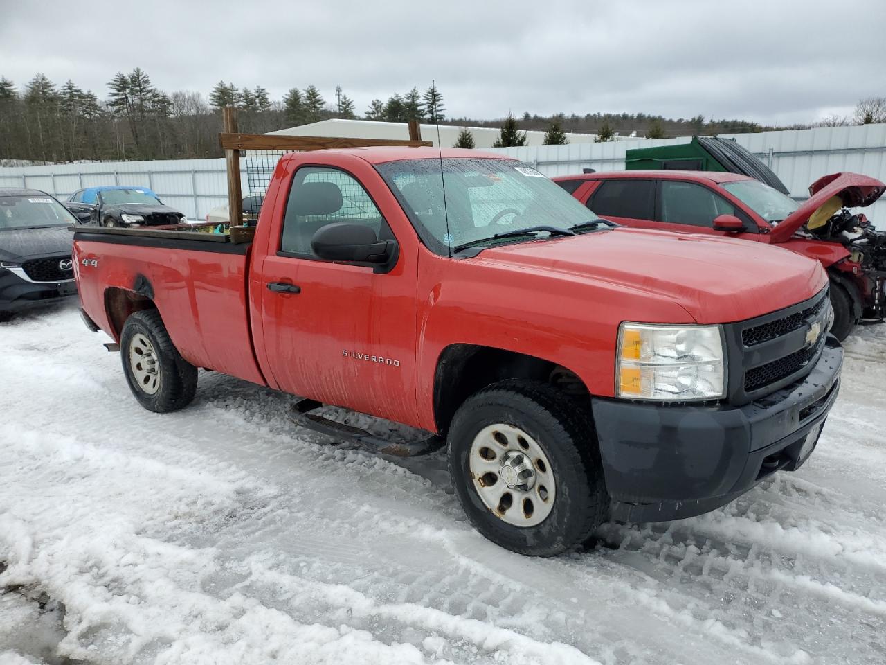 Photo 3 VIN: 1GCNKPEA8BZ127720 - CHEVROLET SILVERADO 