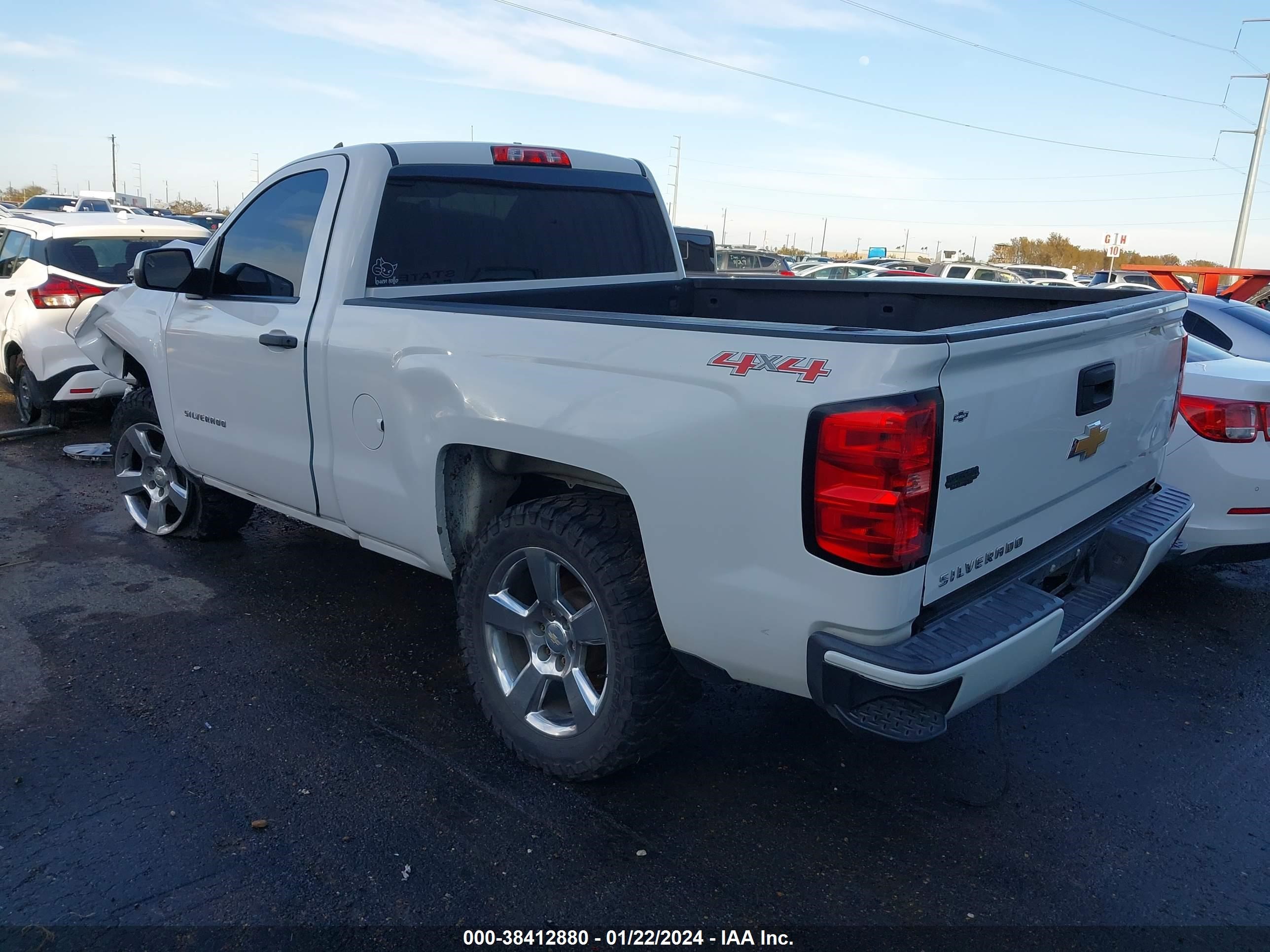 Photo 2 VIN: 1GCNKPEH8FZ375954 - CHEVROLET SILVERADO 