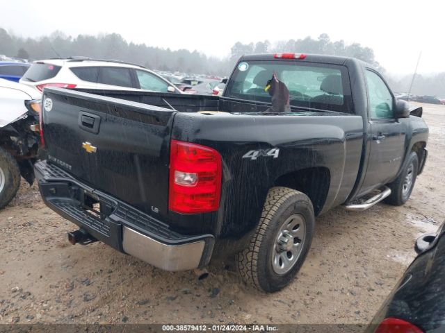 Photo 3 VIN: 1GCNKPEX2CZ302047 - CHEVROLET SILVERADO 1500 