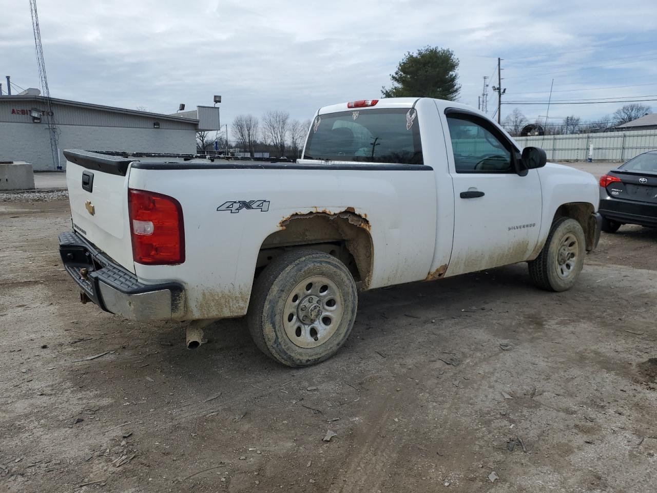 Photo 2 VIN: 1GCNKPEXXCZ236055 - CHEVROLET SILVERADO 