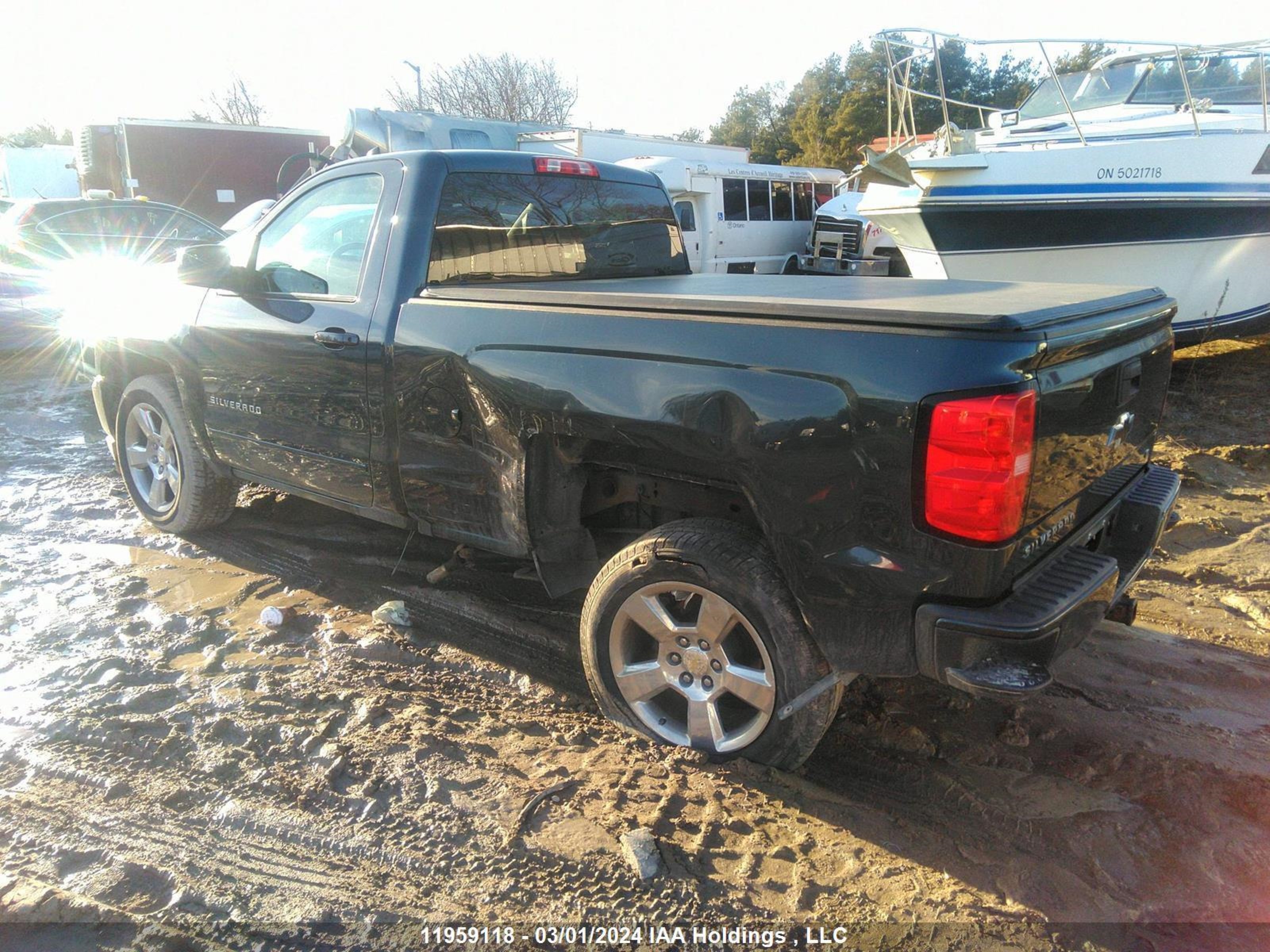 Photo 2 VIN: 1GCNKREC0JZ226575 - CHEVROLET SILVERADO 