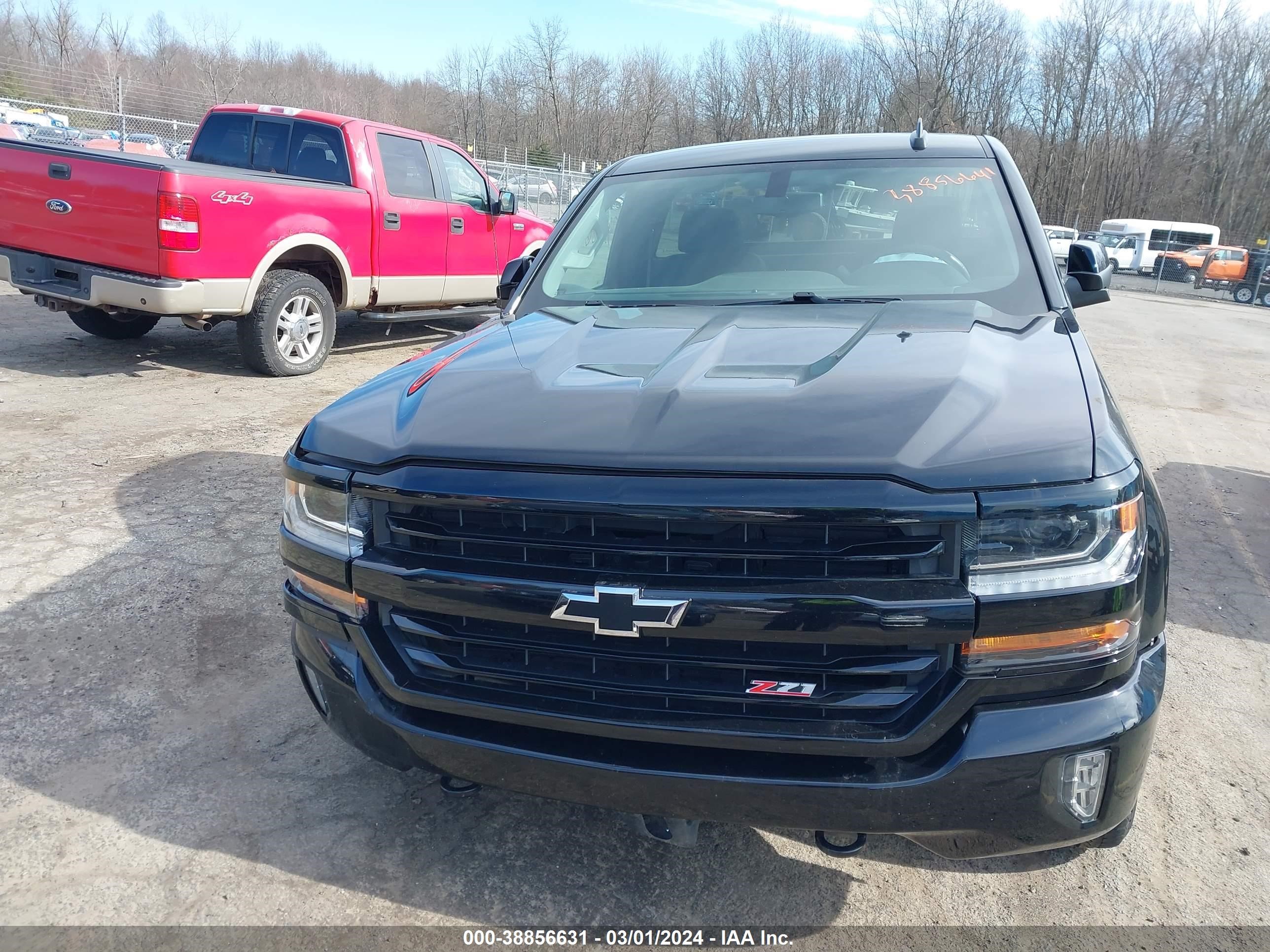 Photo 11 VIN: 1GCNKREC2JZ106681 - CHEVROLET SILVERADO 