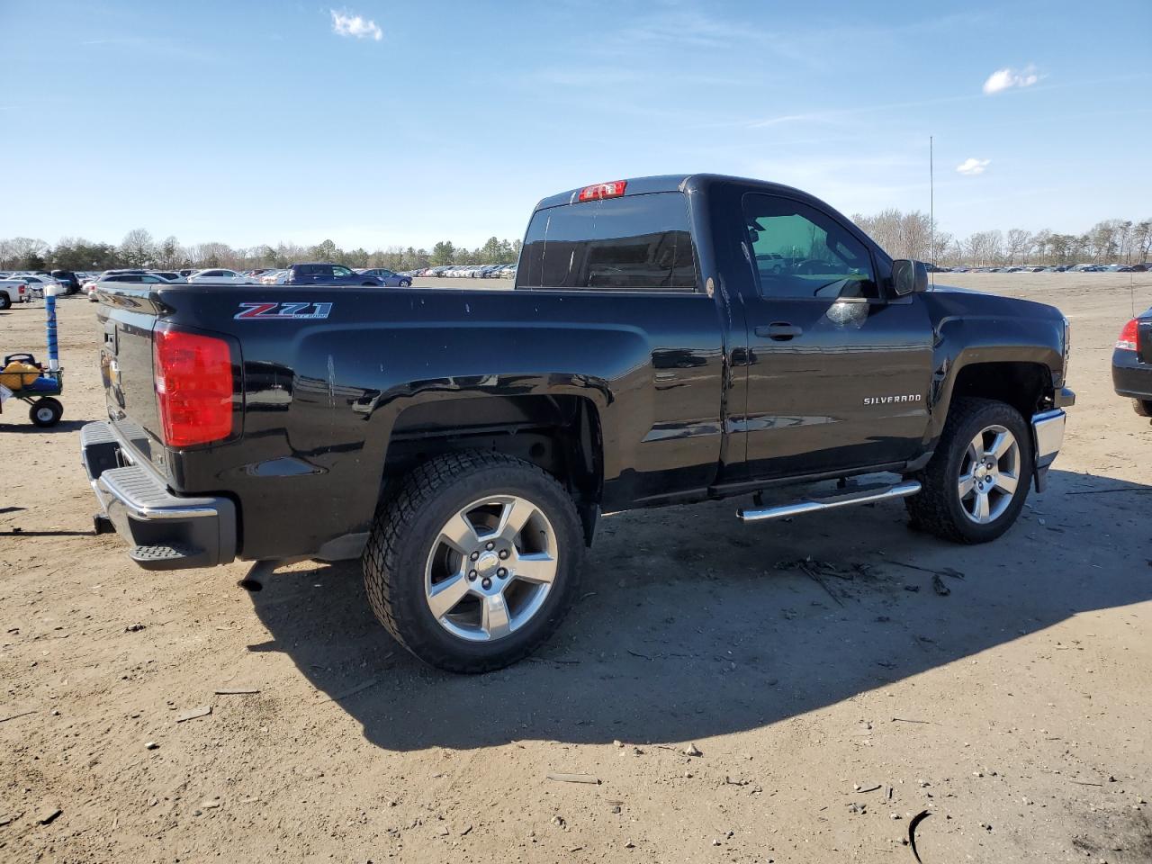 Photo 2 VIN: 1GCNKREC3EZ361670 - CHEVROLET SILVERADO 