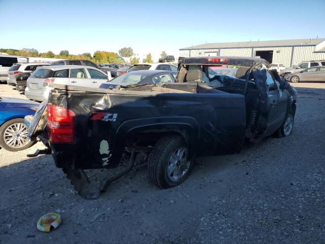 Photo 2 VIN: 1GCNKSE00CZ157872 - CHEVROLET SILVERADO 