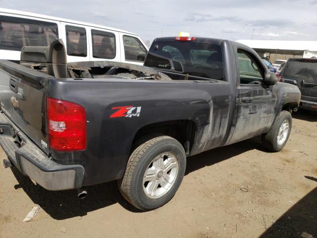 Photo 2 VIN: 1GCNKSE03BZ138750 - CHEVROLET SILVERADO 