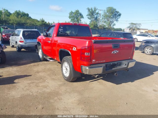 Photo 2 VIN: 1GCNKSE03DZ370512 - CHEVROLET SILVERADO 1500 