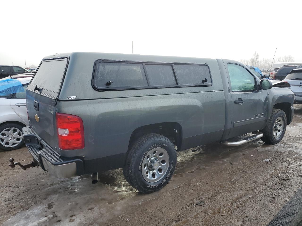 Photo 2 VIN: 1GCNKSE08BZ321948 - CHEVROLET SILVERADO 