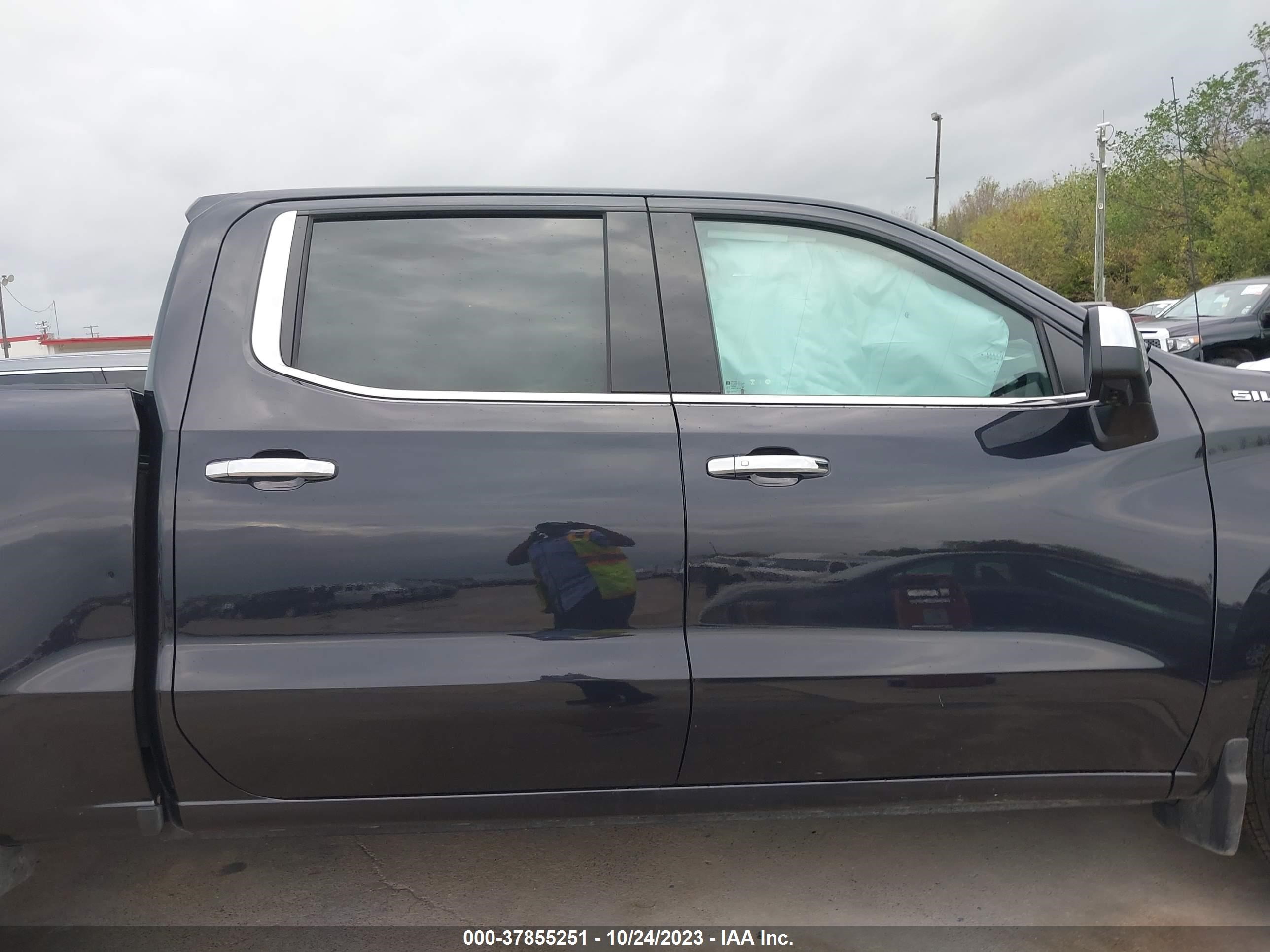 Photo 11 VIN: 1GCPAEED4PZ113265 - CHEVROLET SILVERADO 