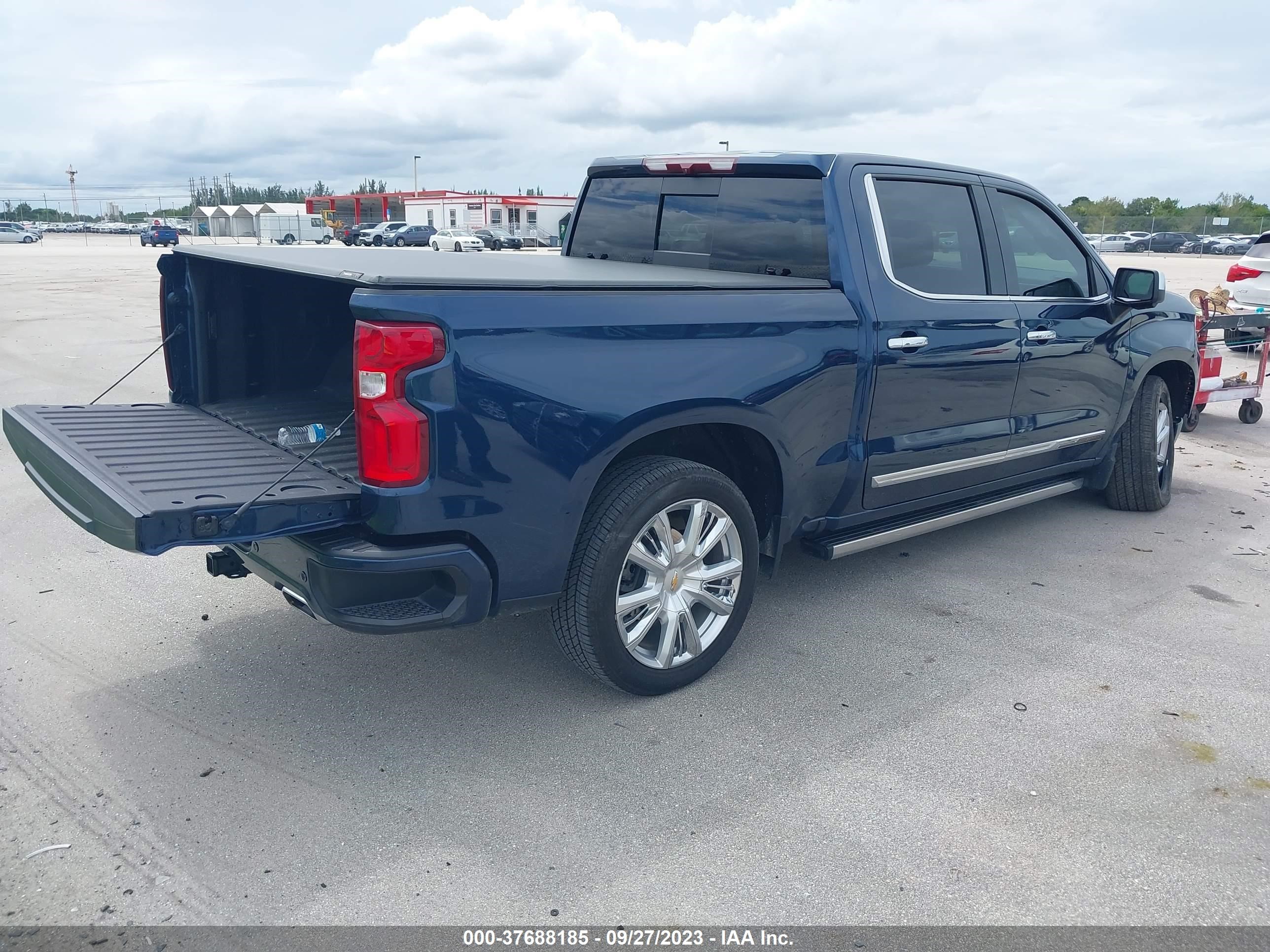 Photo 3 VIN: 1GCPAFED6NZ567231 - CHEVROLET SILVERADO 