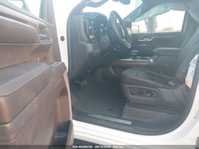 Photo 4 VIN: 1GCPAFED9PZ242821 - CHEVROLET SILVERADO 