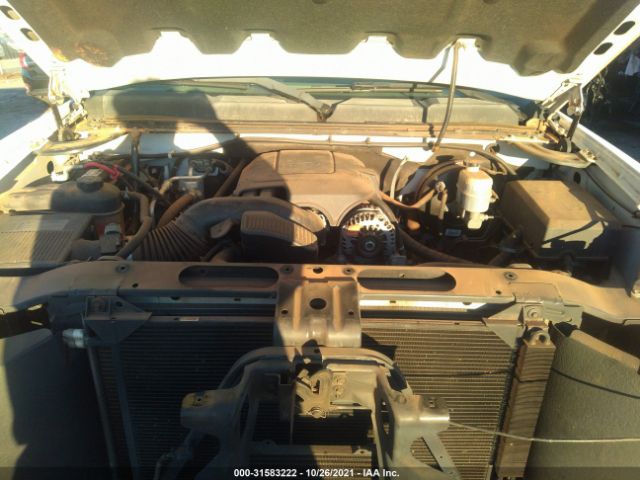 Photo 9 VIN: 1GCPCPE02AZ247265 - CHEVROLET SILVERADO 1500 