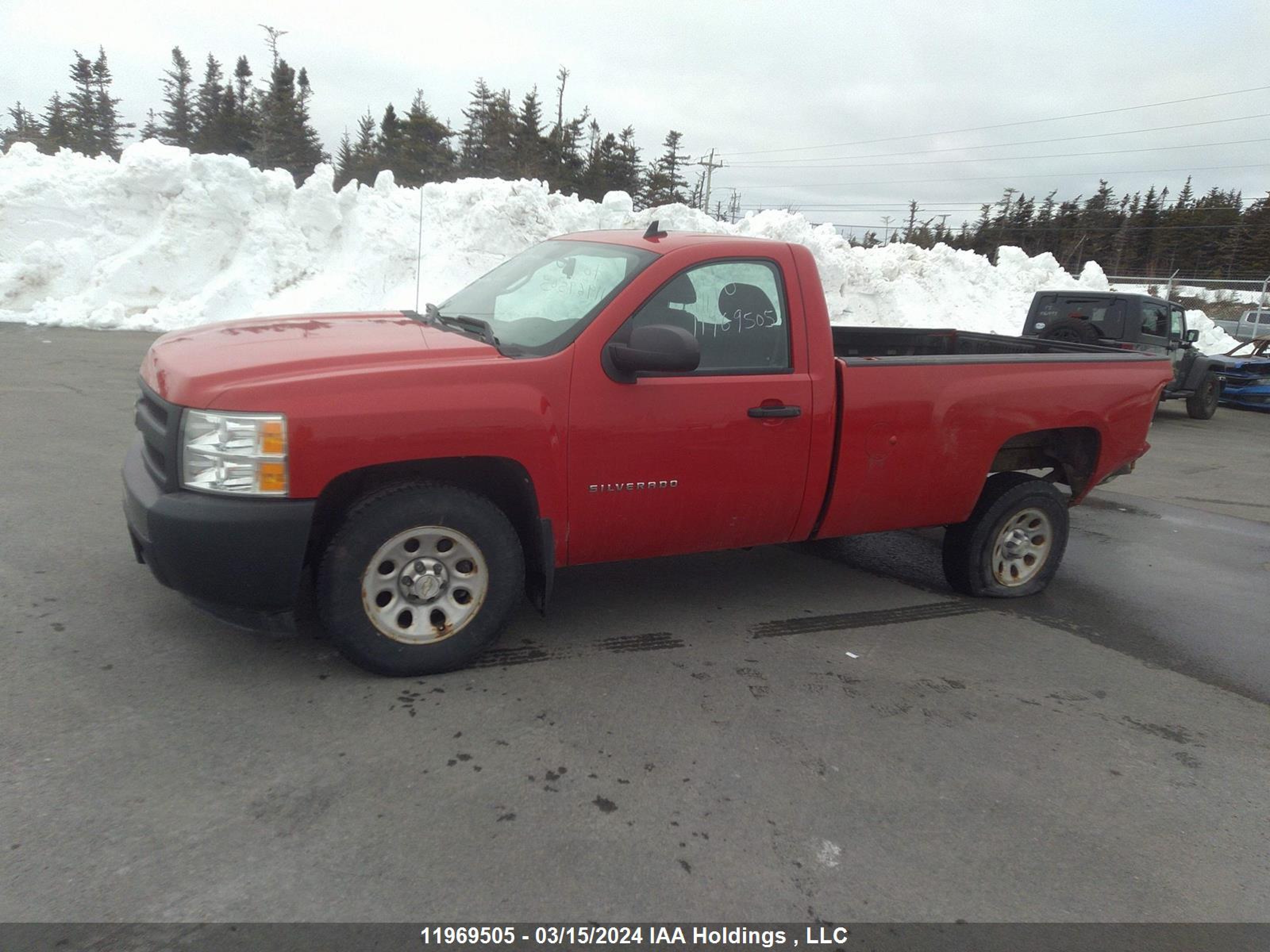 Photo 1 VIN: 1GCPCPEA2AZ125286 - CHEVROLET SILVERADO 