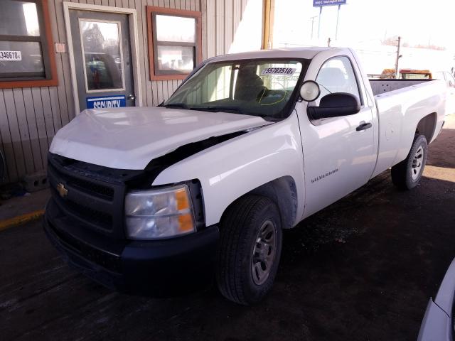 Photo 1 VIN: 1GCPCPEA3AZ239989 - CHEVROLET SILVERADO 