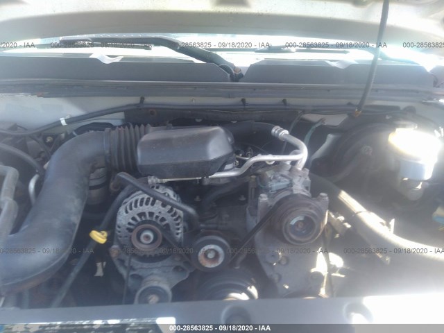 Photo 9 VIN: 1GCPCPEX1AZ145792 - CHEVROLET SILVERADO 1500 