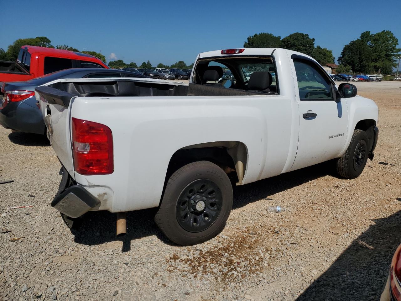 Photo 2 VIN: 1GCPCPEX6AZ176925 - CHEVROLET SILVERADO 