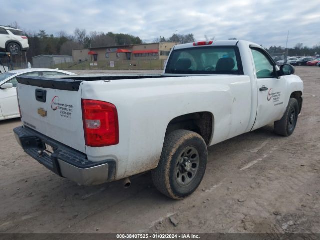 Photo 3 VIN: 1GCPCPEX8AZ157972 - CHEVROLET SILVERADO 1500 