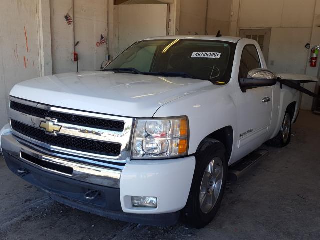 Photo 1 VIN: 1GCPCSE01AZ206080 - CHEVROLET SILVERADO 