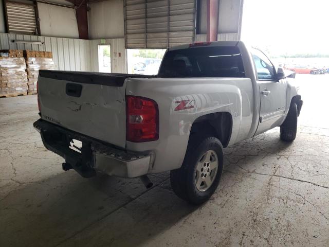 Photo 3 VIN: 1GCPCSE04AZ215811 - CHEVROLET SILVERADO 