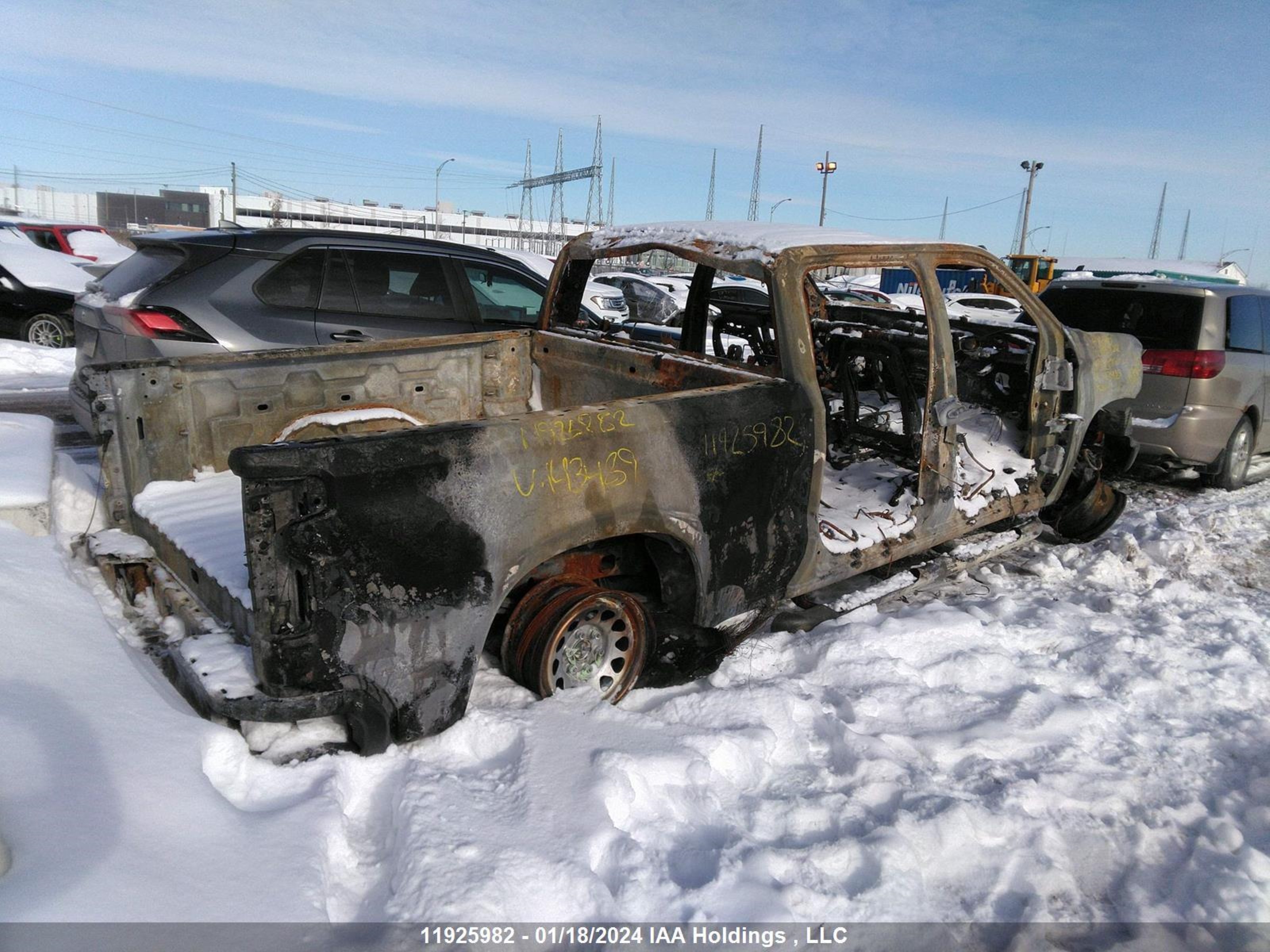 Photo 3 VIN: 1GCPDAEK2PZ143489 - CHEVROLET SILVERADO 