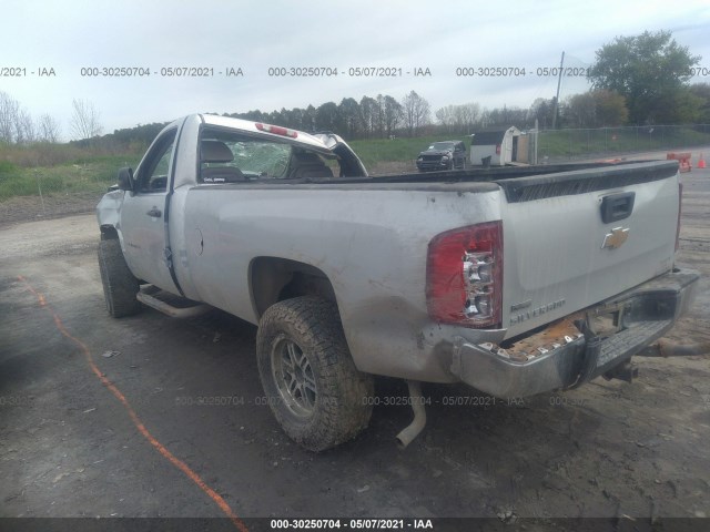 Photo 2 VIN: 1GCPKPE07AZ282158 - CHEVROLET SILVERADO 1500 