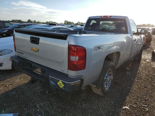 Photo 3 VIN: 1GCPKPE09AZ184684 - CHEVROLET SILVERADO 