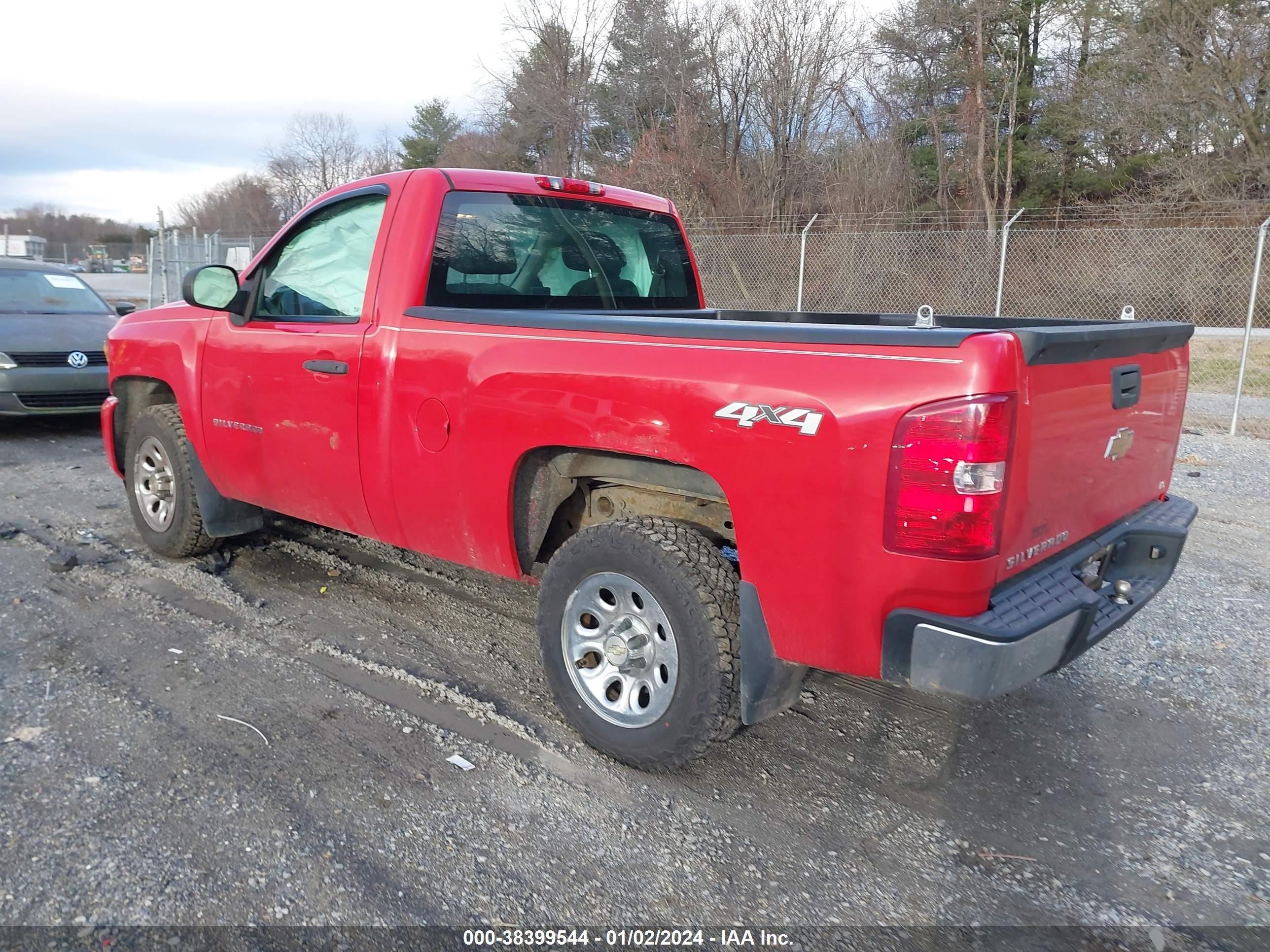 Photo 2 VIN: 1GCPKPEX9AZ152184 - CHEVROLET SILVERADO 