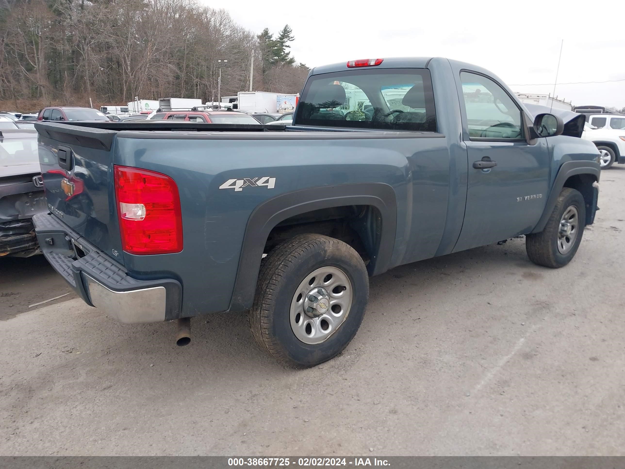 Photo 3 VIN: 1GCPKPEXXAZ151285 - CHEVROLET SILVERADO 