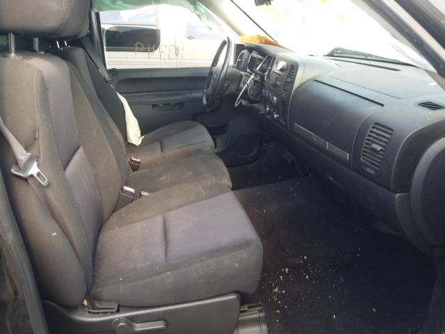 Photo 4 VIN: 1GCPKSE0XAZ216884 - CHEVROLET SILVERADO 