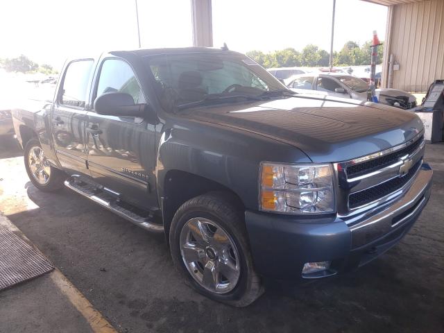 Photo 0 VIN: 1GCPKSE30BF201582 - CHEVROLET SILVERADO 