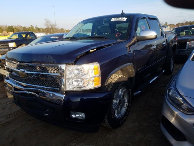 Photo 1 VIN: 1GCPKSE37BF141350 - CHEVROLET SILVRDO LT 