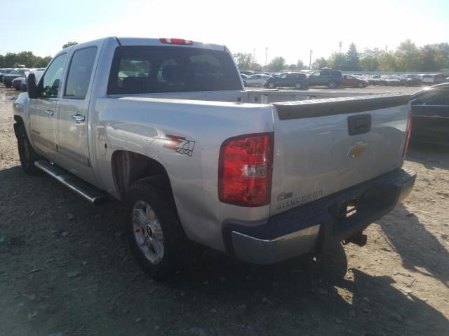 Photo 2 VIN: 1GCPKSE37BF213180 - CHEVROLET SILVERADO 