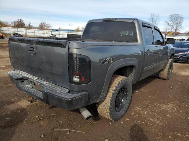 Photo 3 VIN: 1GCPKSE3XBF156909 - CHEVROLET SILVERADO 