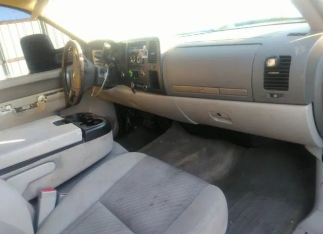 Photo 4 VIN: 1GCPKSE73CF207803 - CHEVROLET SILVERADO 1500 