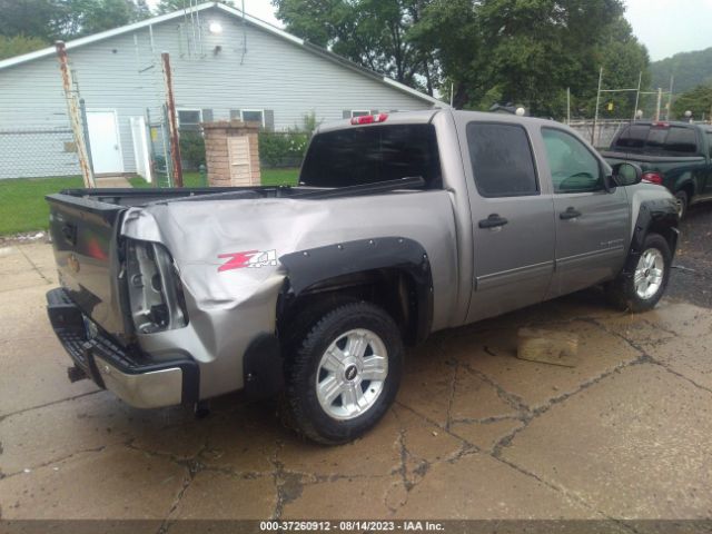 Photo 3 VIN: 1GCPKSE76CF157947 - CHEVROLET SILVERADO 1500 