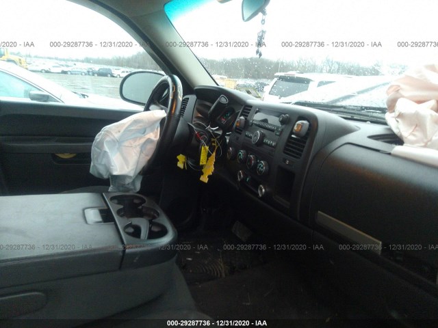 Photo 4 VIN: 1GCPKSE76CF219508 - CHEVROLET SILVERADO 1500 